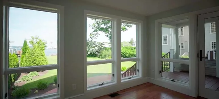 Double-hung Window Repair in Lake Butler, FL
